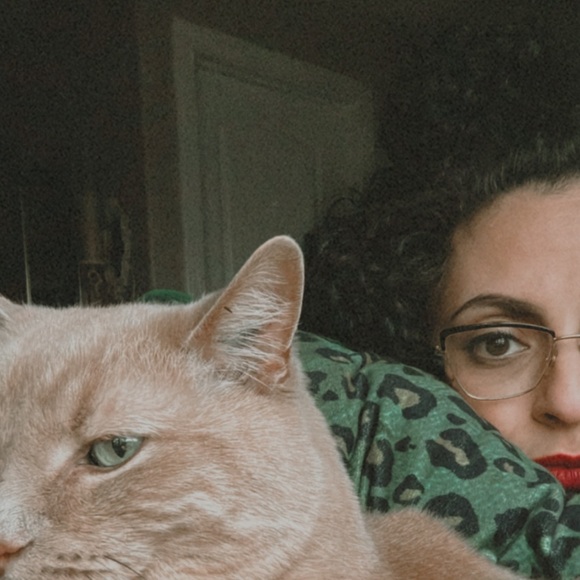 Meet your Posher, Nora - Picture 2 of 6